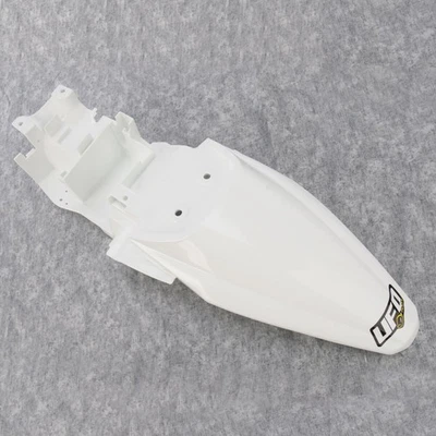 Guardabarros trasero UFO blanco - KA04715-047 Foto 1 de 4