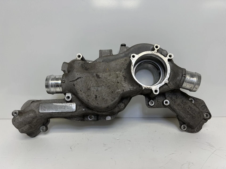 0P2121406B 2017 - 2023 Audi RSQ 4.0L Engine Coolant Water Pump Housing OEM (MK) - Image 1 of 4