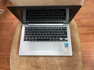 Notebook Asus X201E - Immagine 1 di 2
