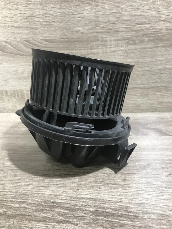 New Genuine OE Citroen HEATER BLOWER MOTOR FAN nf664529t gmw x4 rfta bi - image 1 of 1