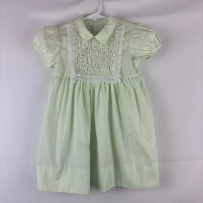 Vestido De Colección Princesa Ana Verde Pálido Encaje Calado a Mano Manga Corta 6X Foto 1 de 4