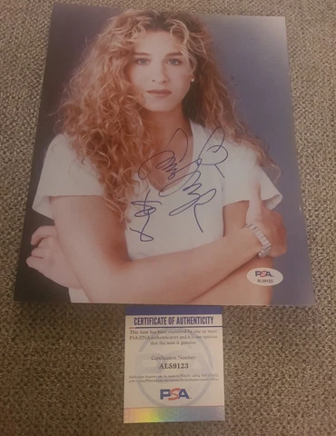 SARAH JESSICA PARKER SIGNED 8X10 PHOTO SEX AND THE CITY PSADNA AUTHENTIC#AL59123 Cover