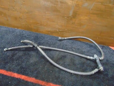 TUBOS DE FRENO DELANTEROS YAMAHA VMAX1200 V-MAX 1200 1991 CON DIVISOR DE TUBO DE FRENO Foto 1 de 4