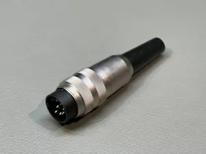Lumberg SV 80 Cable Mount 8 Position Circular Connector Commodore 64 A/V C64 - Picture 1 of 7
