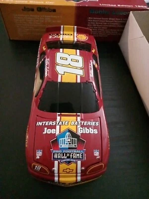 1996 Bobby Labonte #18 Interstate Batteries Salón de la Fama del Fútbol Profesional Escala 1:24 Foto 1 de 4