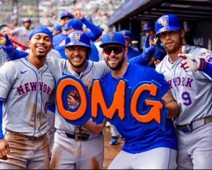 8x10 Photo DAVID PETERSON, FRANCISCO LINDOR, NIMMO, IGLESIAS New York Mets OMG - Picture 1 of 1
