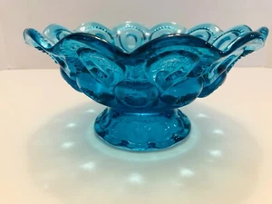 Vintage L E Smith Blue Glass Moon & Stars Scalloped Edge Lg. Bowl 7 ⅝" - Picture 1 of 7