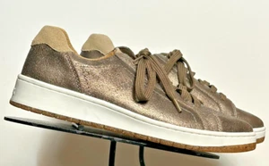 Women's Aetrex "BLAKE" Bronze Metallic Leather Sasual Sneaker Sz.37/7 m NWOB - Picture 1 of 8