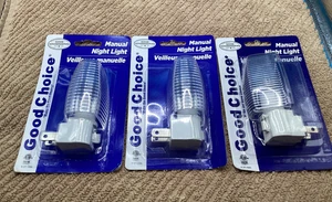 3 Good Choice Manual Night Lights 7 Watts - Picture 1 of 4