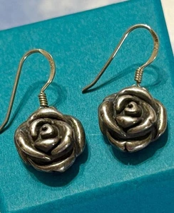 Vintage Artisan Sterling Silver ROSE 🌹 Dangling Floral Roses 925 Earrings - Picture 1 of 2
