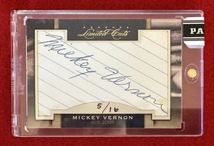 Mickey Vernon 2011 Donruss Limited Cuts Cut Signature Autograph #d/16 HOF Auto - Picture 1 of 2