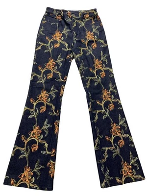 Pantalones de mezclilla Doncaster deportivos para mujer 2 bordados florales acampanados retro boho Foto 1 de 4