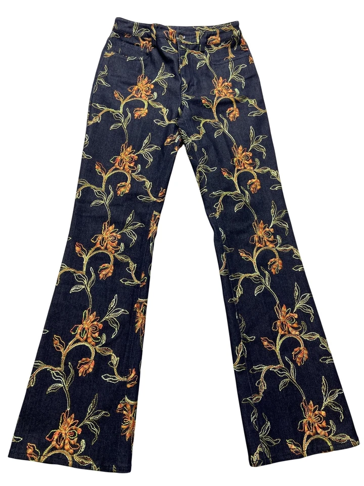 Pantalones de mezclilla Doncaster deportivos para mujer 2 bordados florales acampanados retro boho Foto 1 de 4