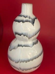 Vtg Ceramic Double Gourd Vase, 8.5" Tall, White w/ Blue Swirl - Picture 1 of 5