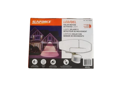 Luz de seguridad activada por movimiento Sunforce LED con energía solar 1500 lúmenes con panel Foto 1 de 4