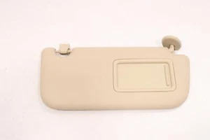 Parabrisas delantero derecho Toyota Prius 2019-2022 OEM beige_ea40 - Imagen 1 de 12