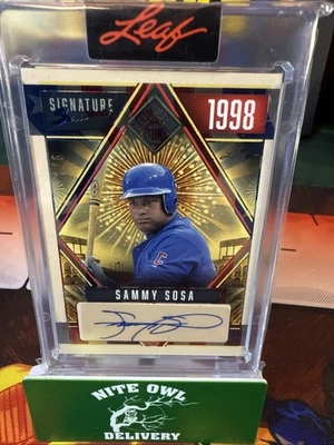 🔥Sammy Sosa Auto /6 Auto 2025 Leaf Seasons In The Sun " Signature Series 1998" Foto 1 de 4