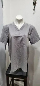 FIGS Scrub Top Mens Medium Gray Technical Collection Style FM1500 - Picture 1 of 5