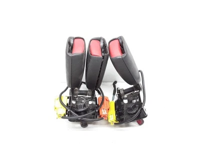 Hebilla cinturón seguridad trasero Volvo XC70 2008 30697035 LGI91165 Foto 1 de 3