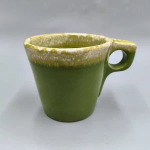Hull Pottery Avocado Green Drip Glaze Coffee Mug Cup MCM 1960s - Picture 1 of 5