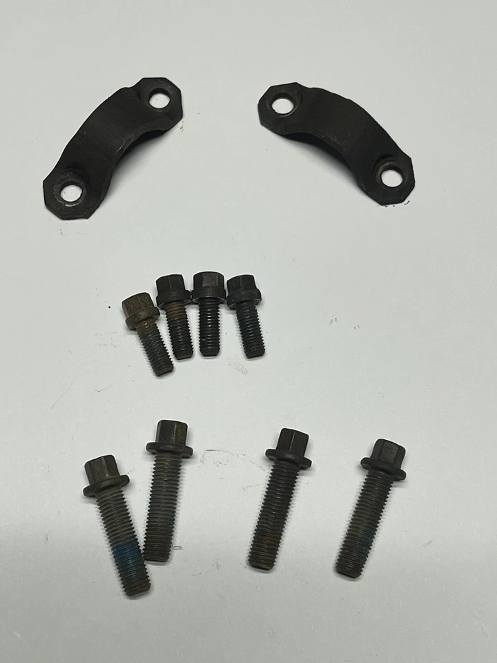 Jeep Cherokee XJ 1986-2001 Front Drive Shaft U Joint Strap Bolt Transfer Case - Image 1 of 1