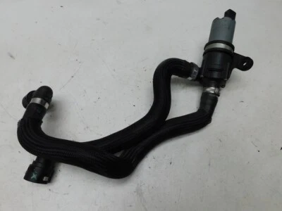 Válvula de bomba de agua auxiliar Ferrari California F149 2012 CA + mangueras 65460300 J113 Foto 1 de 2