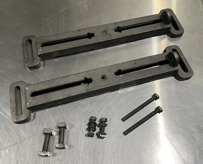 Soporte de montaje de motor Dayton 1K027 Foto 1 de 4