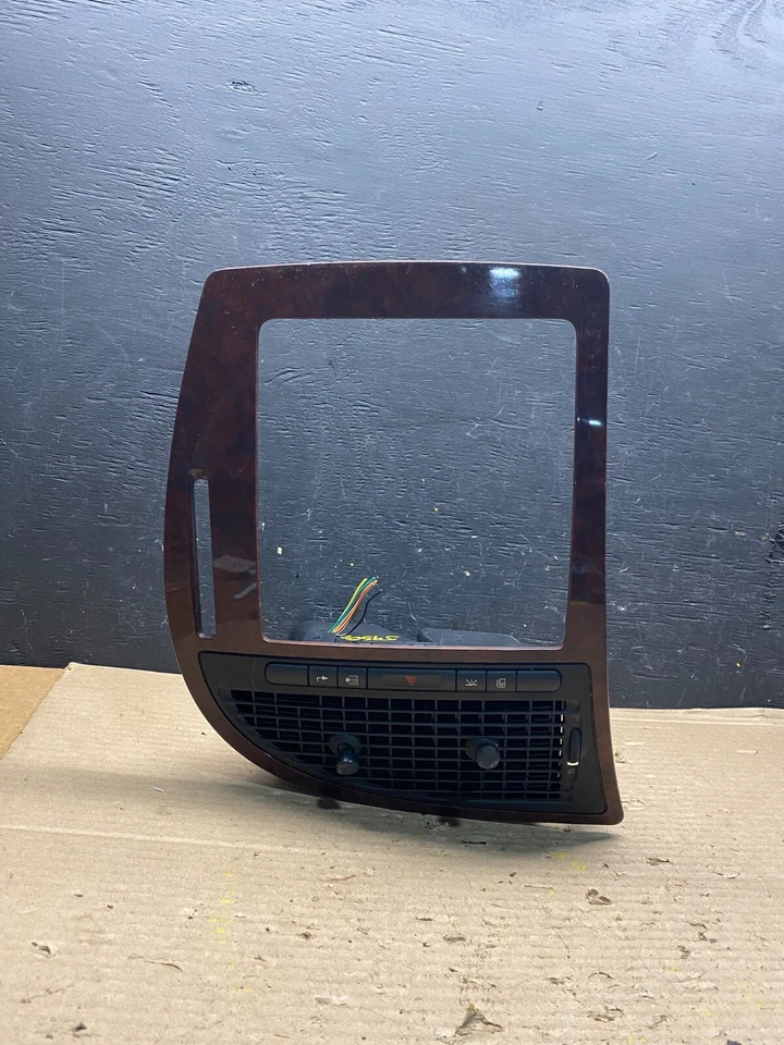 2005 to 2009 Saab 9-7X Dash Radio Stereo Display Trim Panel Bezel J9508 PS - Image 1 of 4