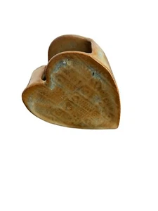 CERAMIC HAND-MADE HEART VASE VALENTINE HEART VASE OR PEN HOLDER - Picture 1 of 12