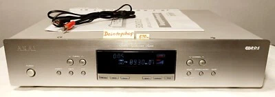 #670 RDS Tuner AKAI AT-3000 RDS in silber in Top Zustand mit Zubehör - Bild 1 von 4