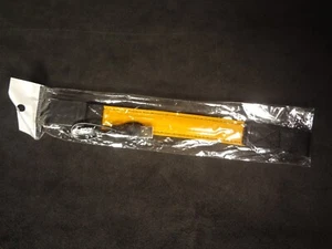 Yellow LED Light Up Safety Gear Wrist Ankle Strap Runner Pet - Picture 1 of 2