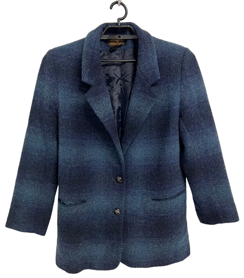 Vintage Eddie Bauer Women's Blue Striped Two Button Wool Blazer Size M - Image 1 of 4