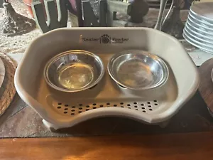 Neater Feeder Express for Small Dogs Cats Mess Proof Pet Feeder System Tan Brown - Picture 1 of 4