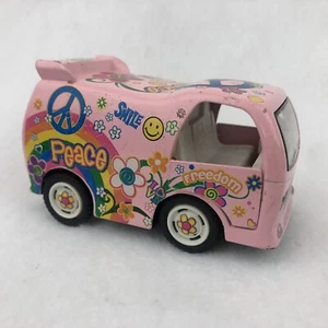 Kinsmart 3.5” Dream Car, Pink 4101/2D W/ Pull Back Action - Picture 1 of 6