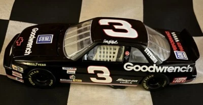 DALE GAINHARDT #3 Goodwrench In Memory Of Our Friend Neil 1994 Lumina RCCA 1/24 - Imagem 1 de 4