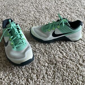Nike Metcon 2 Training/Workout Shoes 821913-106 Gray/Black/Mint Women’s  Sz 9