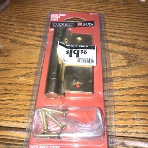 Everbilt 3-1/2 pulg. Bisagras de puerta de resorte ajustables acabado latón satinado 290 793 - Imagen 1 de 2