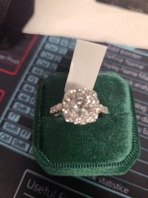 14k White Gold & Lab Created Diamond Ring 4.2 Grams - Image 1 of 4