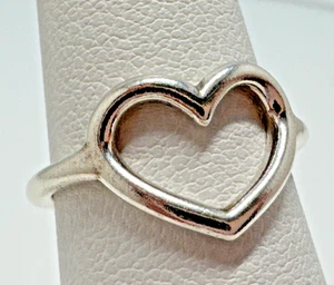 Pandora Ring poliert offenes Herz Sterlingsilber Größe 50 (5) - Bild 1 von 6