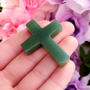 Aventurine Crystal natural Healing Gemstone polished hand carved Cross pendant - Picture 1 of 7