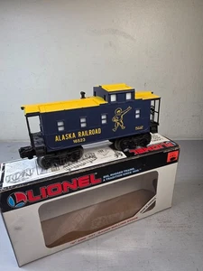 LIONEL 6-16523 Alaska SP-Type Caboose +++++ BRAND NEW +++++ OB +++++  - Picture 1 of 5