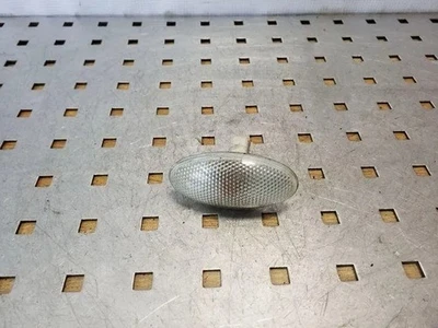 SUZUKI GRAND VITARA II JT, TE, TD Clignotant d'aile Avant Droit 2.00 25117909 - Immagine 1 di 4