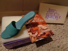 JUST THE RIGHT SHOE - BY RAINE WILLITTS - GEOMETRIKA - #25029 - SWEET!!!