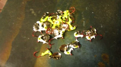 UNBRANDED LOT 1015 roadrunner jigs, 1/16 oz, 10 white/10 yellow, free shipping