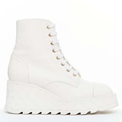 Chanel 2024 Botas Cuña Cuero Blanco Logo CC Rejilla Plataforma Cordones EU39 Foto 1 de 4