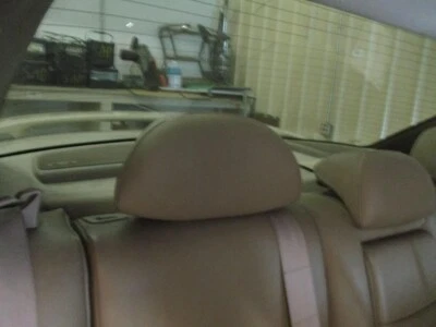 Reposacabezas usado se adapta a: Kia Optima 2004 grado A Foto 1 de 4