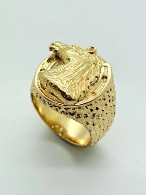 9ct Yellow Solid Gold Horse / Horse Shoe Signet Ring - Image 1 of 4