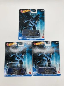 Hot Wheels Pop Culture DC Comics #4 HW Tour Bus Batman (lot Of 3) - Picture 1 of 6
