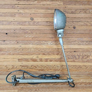 Vintage Dazor Swivel Desk Lamp Industrial Light Articulating Drafting Model 1102 - Picture 1 of 21