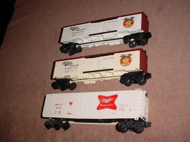 3- Lionel  Miller High Life Reefer Cars ,  # 9852 + # 9802  0-027 - Image 1 of 1